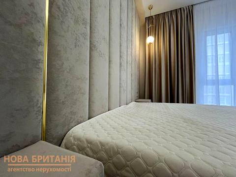 квартира за адресою Михайла Максимовича вул. (Онуфрія Трутенка), (Будинок «Віндзор»)