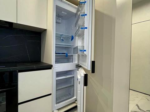 квартира за адресою Михайла Максимовича вул. (Онуфрія Трутенка), (Будинок «Віндзор»)