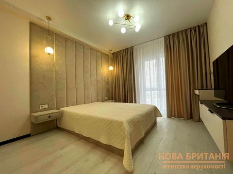 квартира за адресою Михайла Максимовича вул. (Онуфрія Трутенка), (Будинок «Віндзор»)