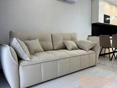 квартира за адресою Михайла Максимовича вул. (Онуфрія Трутенка), (Будинок «Віндзор»)