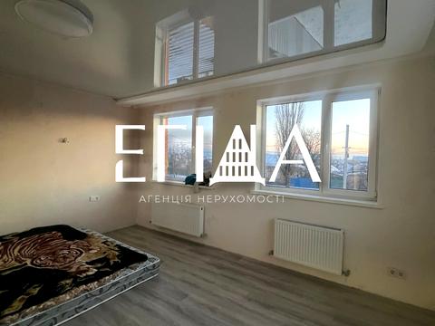 будинок за адресою Юрія Краснокутського вул., 77