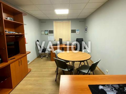 комерційна за адресою Бульварно-Кудрявська вул. (Воровського), 14