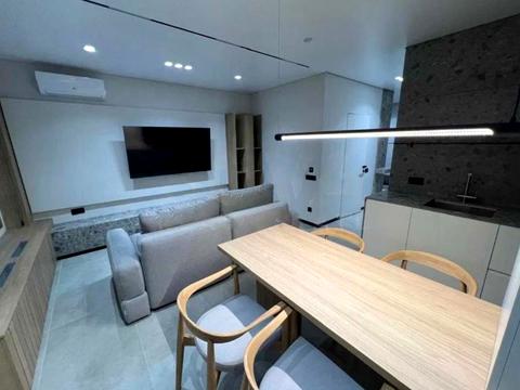 квартира за адресою Голосіївський просп. (40-річчя Жовтня), 76