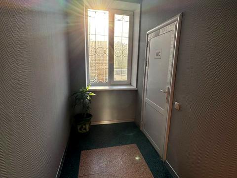 комерційна за адресою Максима Залізняка вул. (Громова), 144