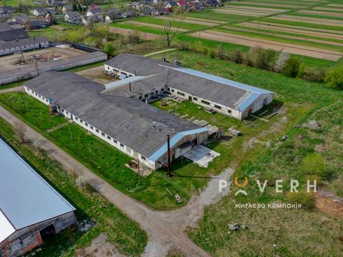 комерційна за адресою Вербова, 1