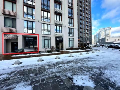 комерційна за адресою Дніпровська набережна вул., 16-Г