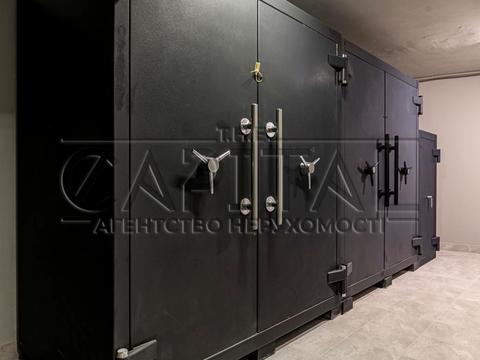 комерційна за адресою Несторівський пров., 8