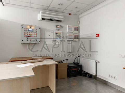 комерційна за адресою Несторівський пров., 8