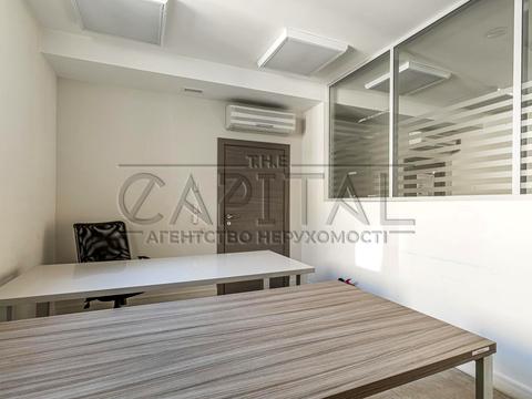 комерційна за адресою Несторівський пров., 8