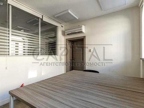 комерційна за адресою Несторівський пров., 8