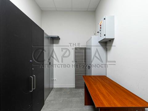 комерційна за адресою Несторівський пров., 8