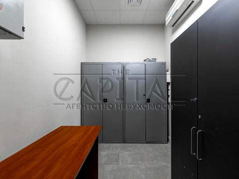 комерційна за адресою Несторівський пров., 8