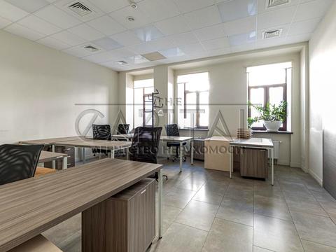 комерційна за адресою Несторівський пров., 8