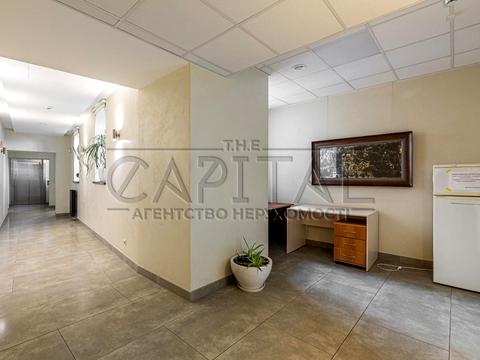 комерційна за адресою Несторівський пров., 8