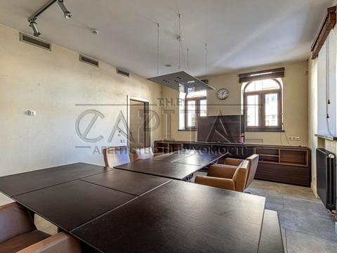 комерційна за адресою Несторівський пров., 8