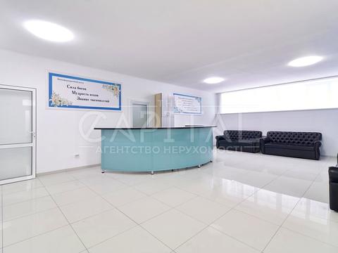 коммерческая по адресу Столична ул., 1