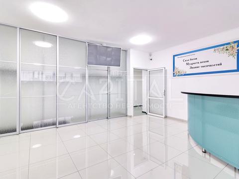 коммерческая по адресу Столична ул., 1