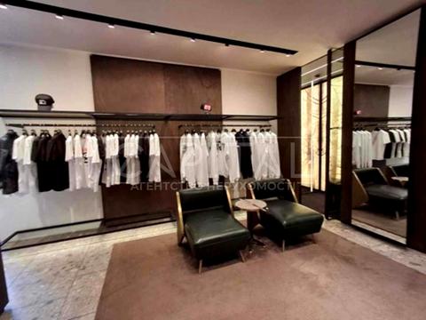 комерційна за адресою Басейна вул., 11