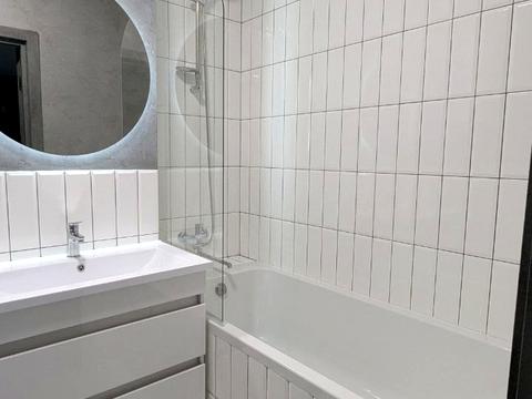 квартира за адресою Академіка Сахарова вул., 55-А