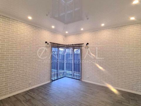 будинок за адресою Орхідейна