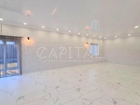 будинок за адресою Орхідейна