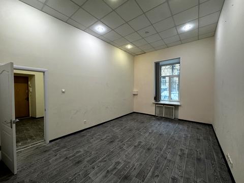 квартира за адресою Богдана Хмельницького вул., 32