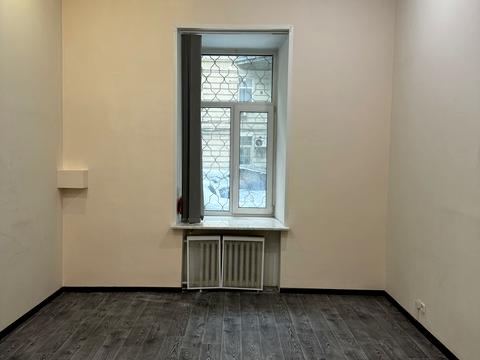 квартира за адресою Богдана Хмельницького вул., 32