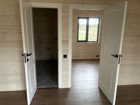 комерційна за адресою Райдужна, 33