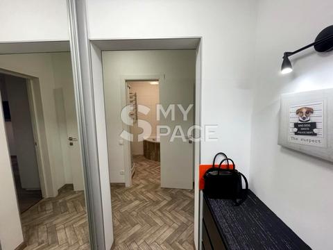 квартира за адресою Михайла Максимовича вул. (Онуфрія Трутенка), 7-А