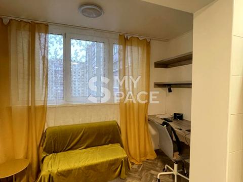 квартира за адресою Михайла Максимовича вул. (Онуфрія Трутенка), 7-А