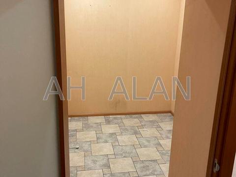 комерційна за адресою Костельна вул., 15