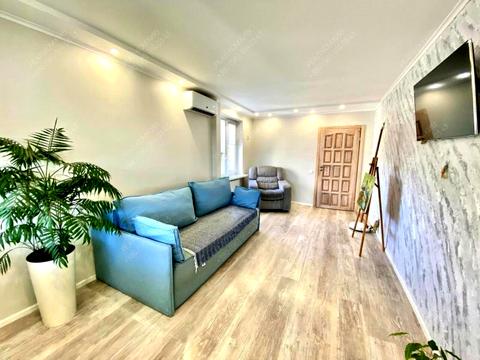 квартира за адресою Леся Курбаса просп., 9