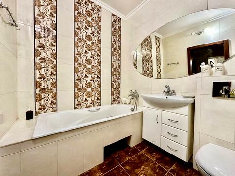 квартира за адресою Олександра Мишуги вул., 12