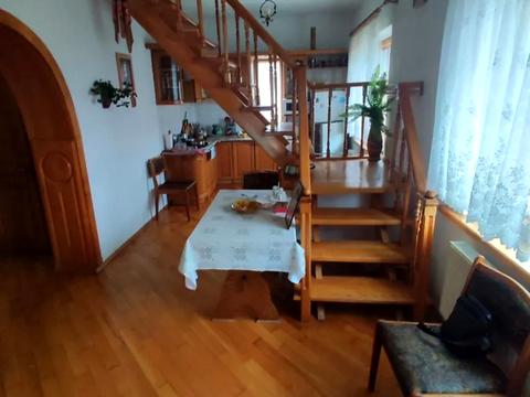 будинок за адресою Незалежності