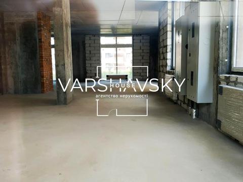 комерційна за адресою Олександра Олеся вул., 2-А