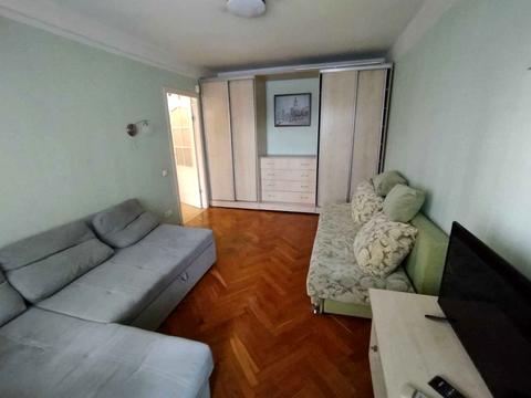 квартира за адресою Будівельників вул., 19