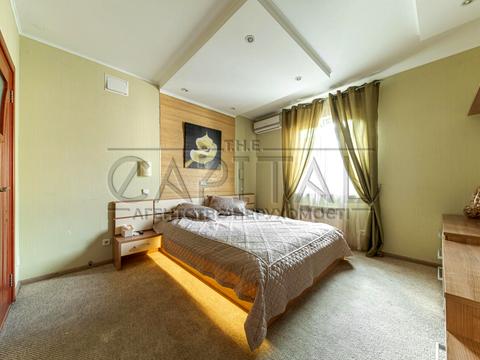 будинок за адресою Ольжича вул.