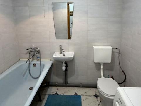 квартира за адресою Довженка вул., 24