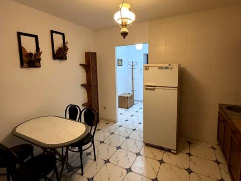 квартира за адресою Довженка вул., 24