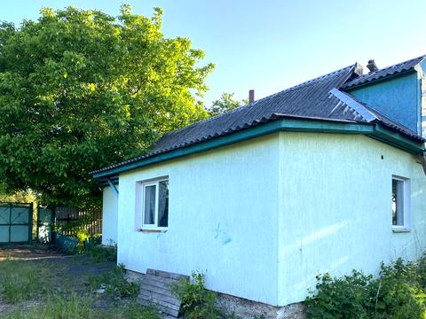 дом по адресу Центральна