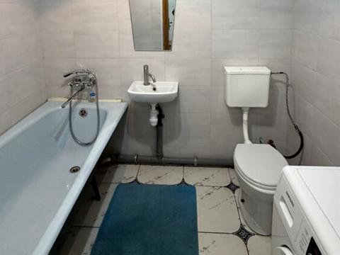 квартира за адресою Довженка вул., 24