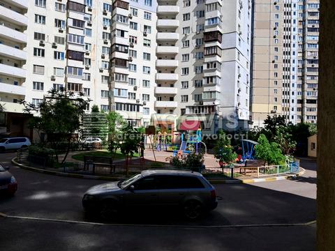 квартира за адресою Миколи Бажана просп., 24/1