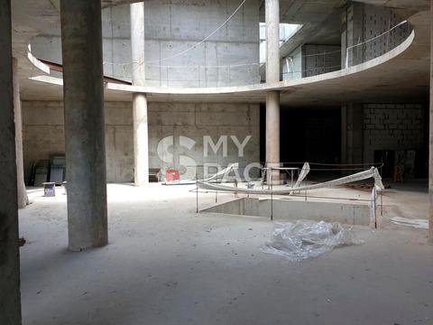 комерційна за адресою Дарницький бульв., 8-В