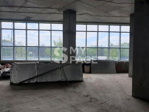 комерційна за адресою Дарницький бульв., 8-В