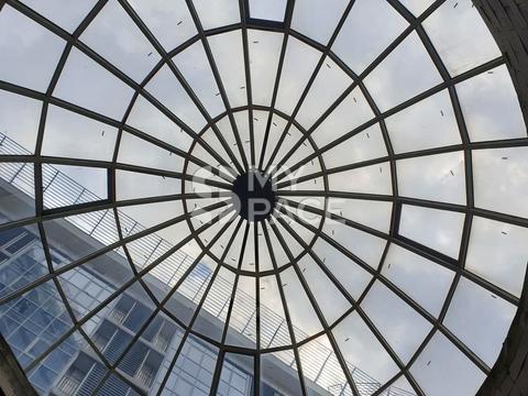 комерційна за адресою Дарницький бульв., 8-В