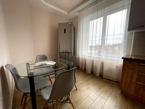 квартира за адресою Чернівецька вул., 17