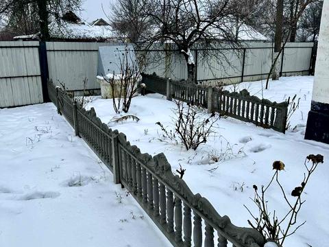 будинок за адресою Центрова