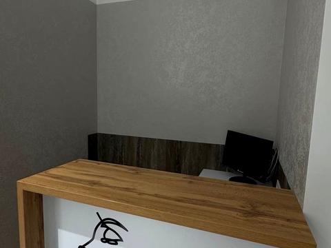 комерційна за адресою Прохоровська вул., (Будинок 3)