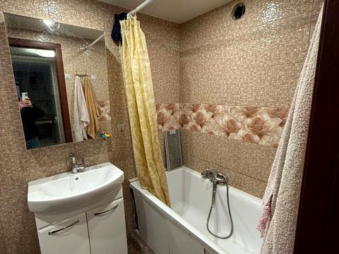 будинок за адресою Алли Горської вул. (Наримська), 44