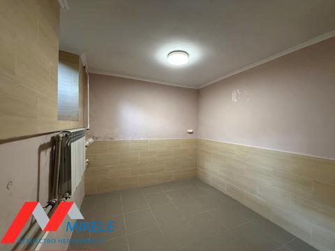 коммерческая по адресу Леонтовича ул., 7А